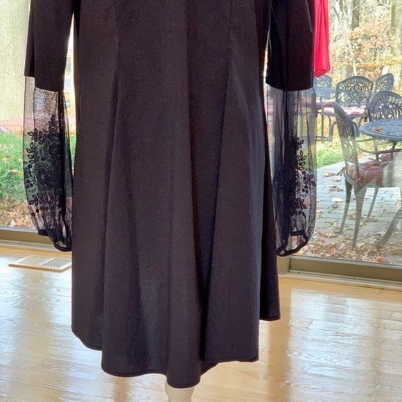 Jane & John Embroidered Lace Tunic Top in Navy Size XL - Picture 5 of 8